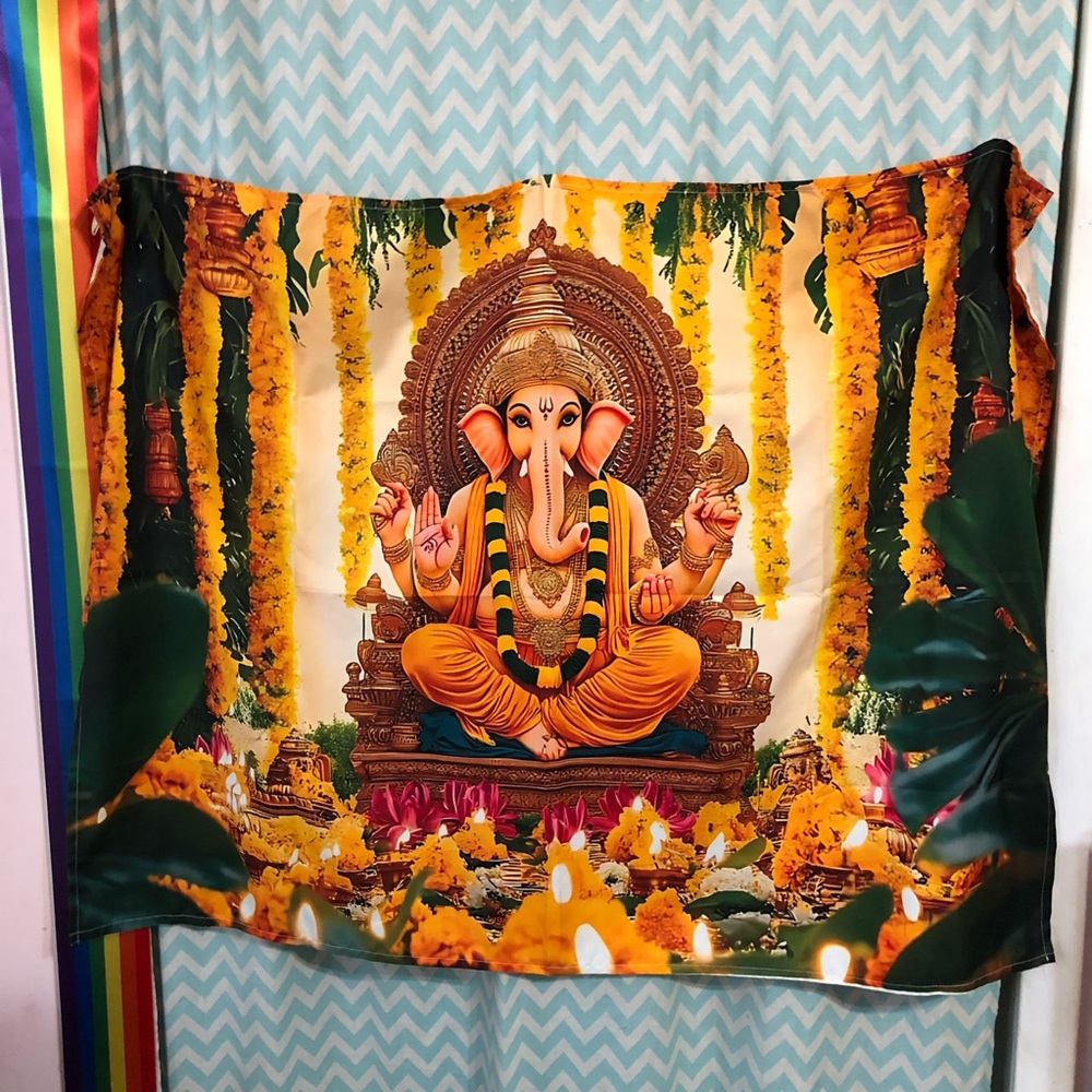 Ganesha Hindu god printed fabric wall hanging 40x29 inches